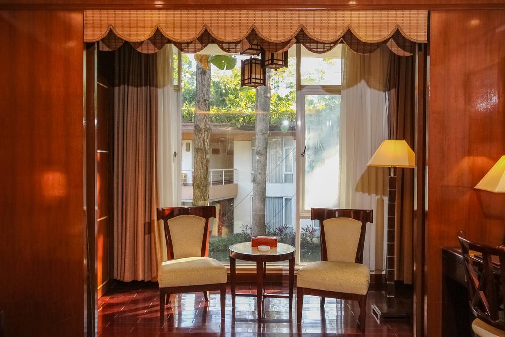 Yihe Hotel Guangzhou Exteriör bild