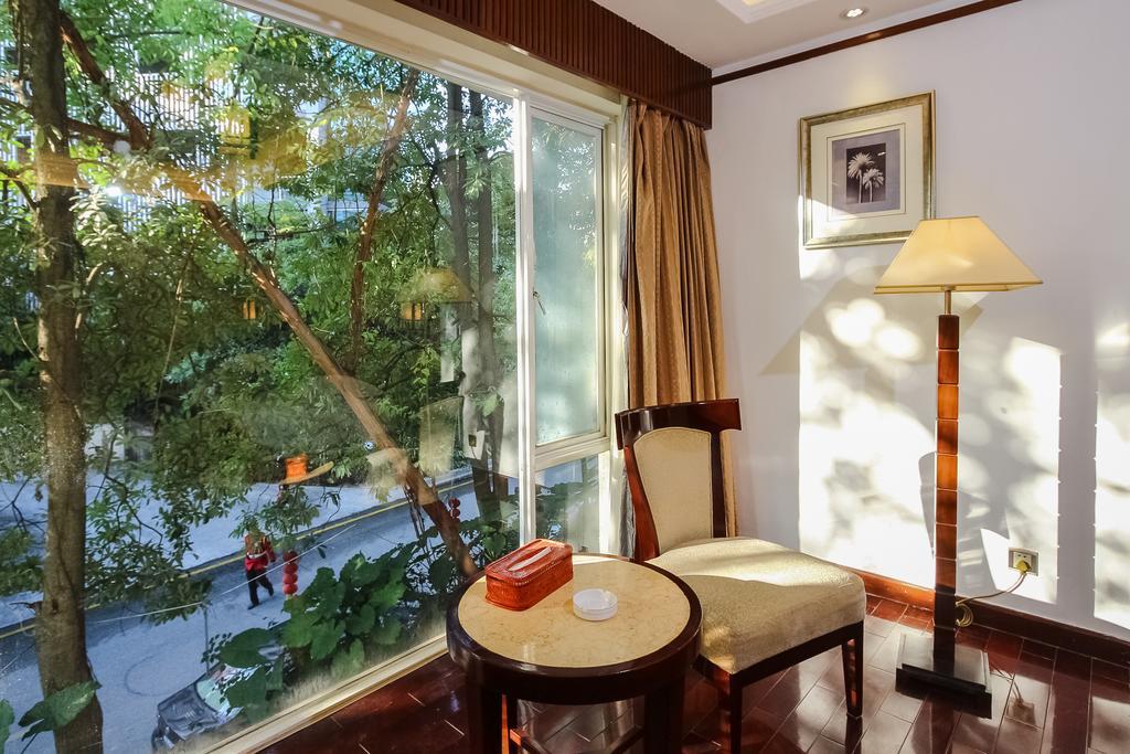 Yihe Hotel Guangzhou Exteriör bild